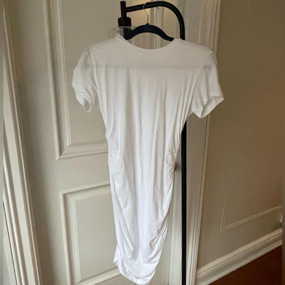 Aritzia Wilfred TINY T-Shirt Dress